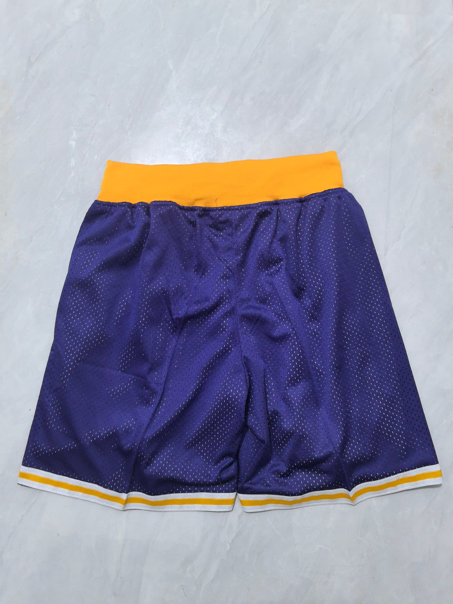 LOS ANGELES LAKERS PURPLE SHORTS