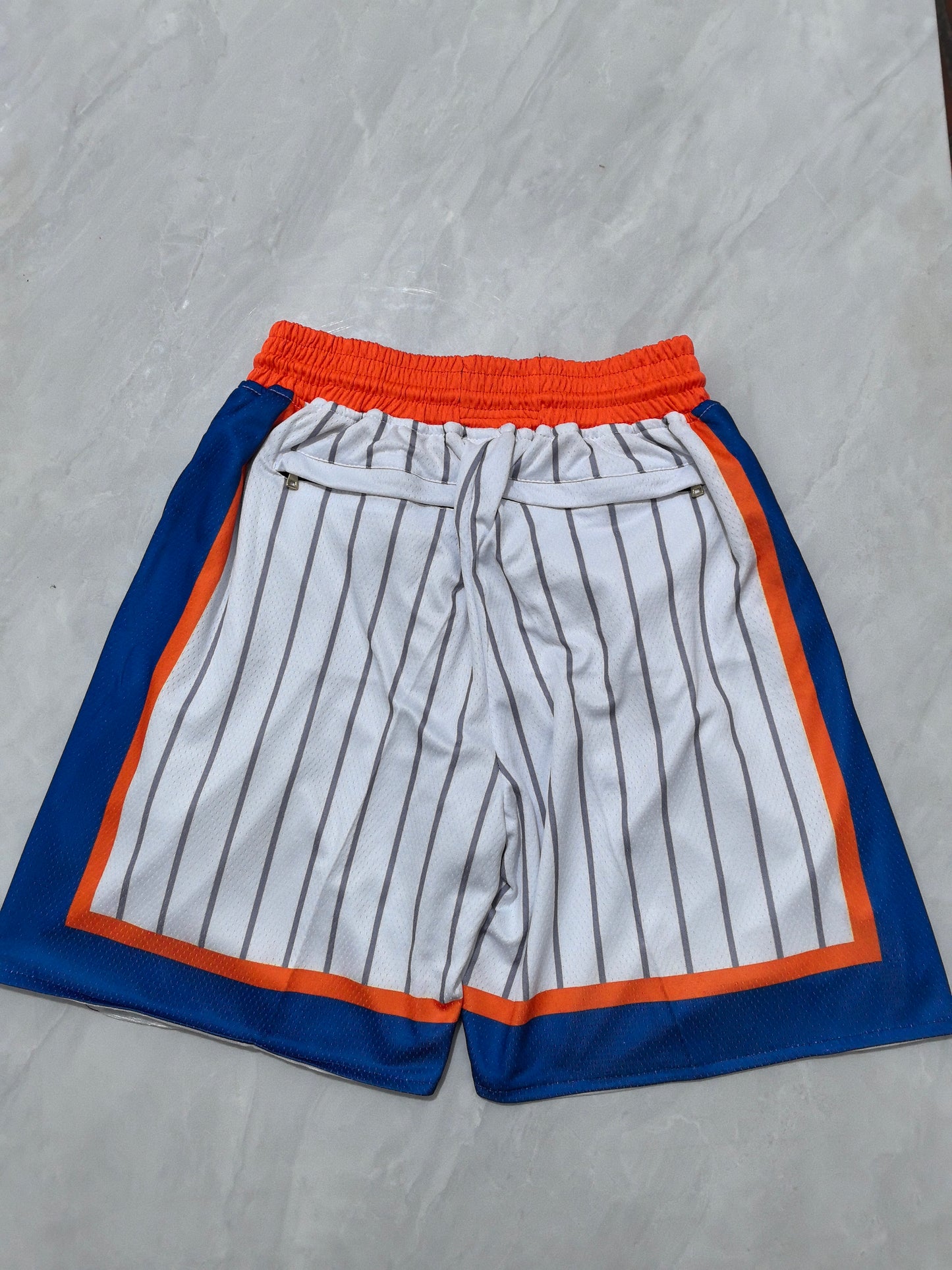NEW YORK KNICKS WHITE SHORTS