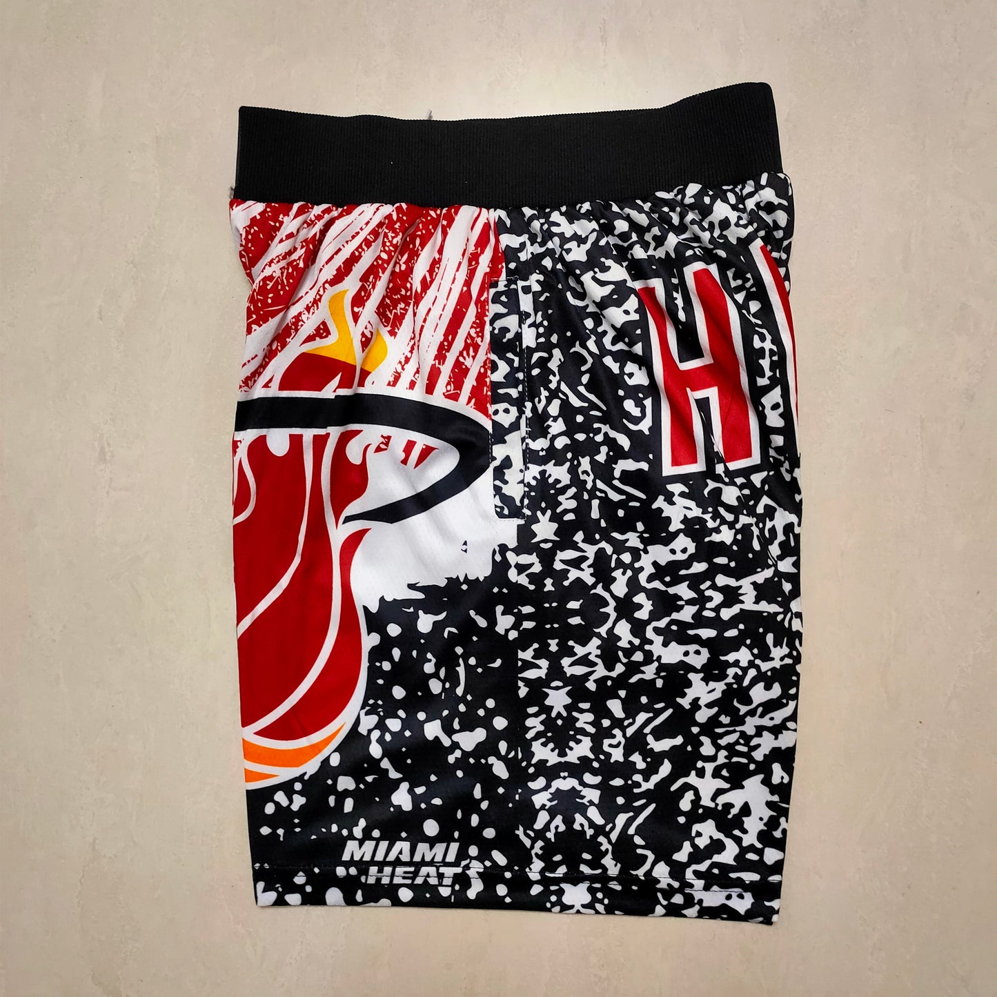 MIAMI HEAT BLACK SHORTS