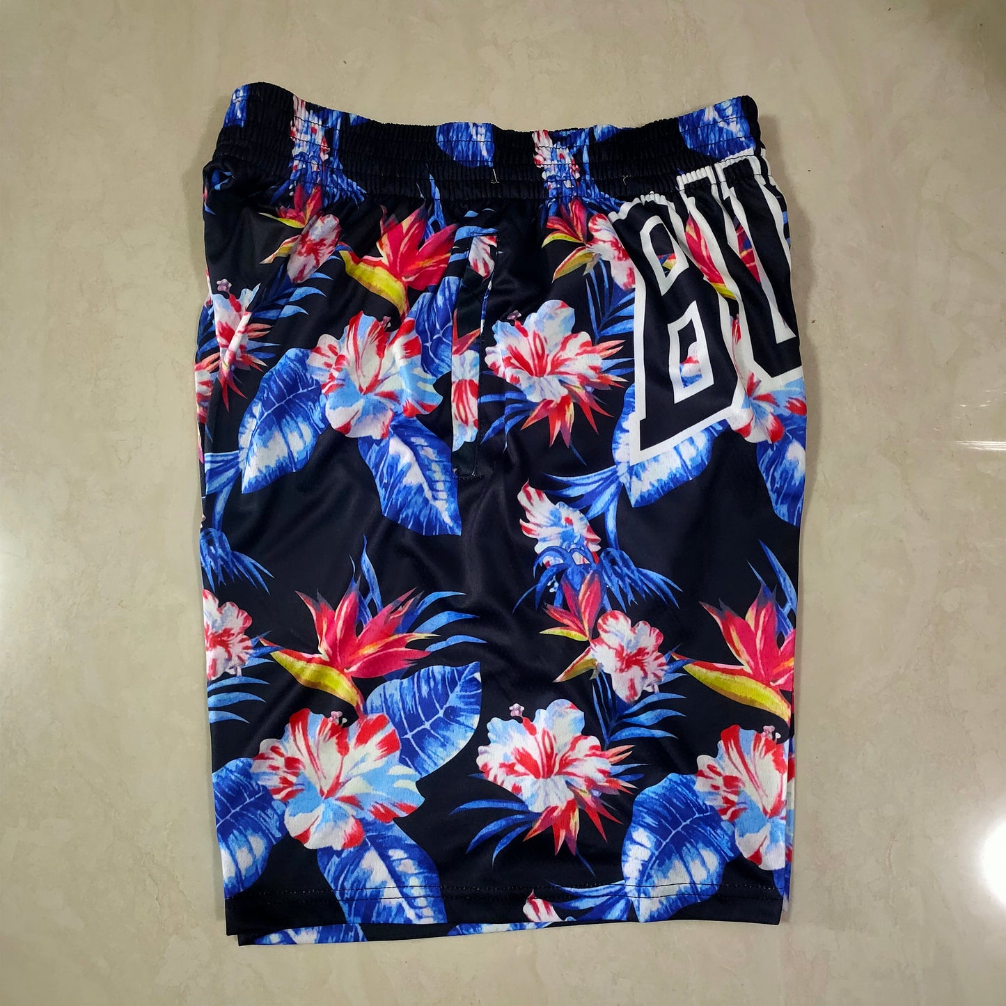CHICAGO BULLS FLOWER SHORTS