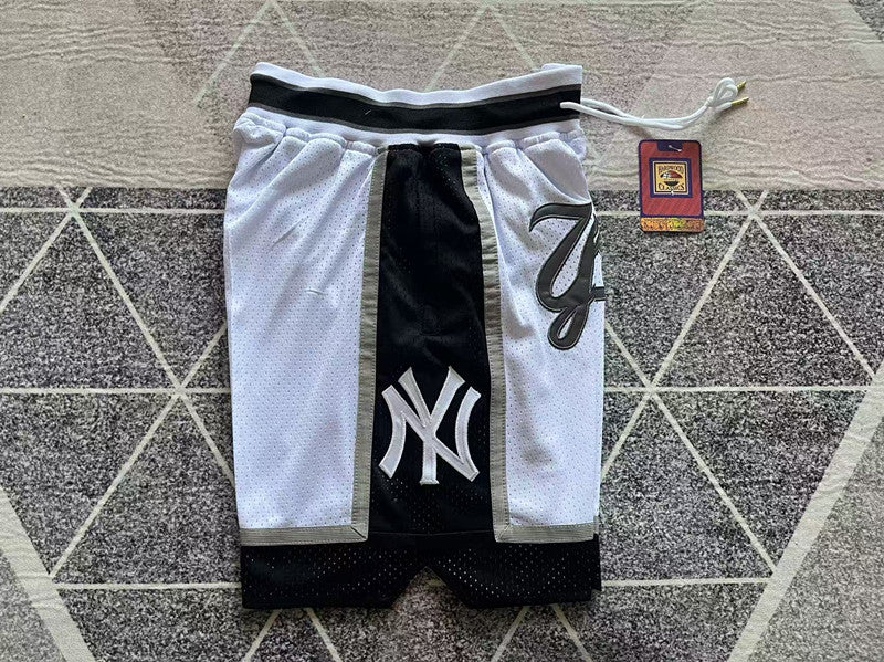 NEW YORK YANKEES WHITE SHORTS