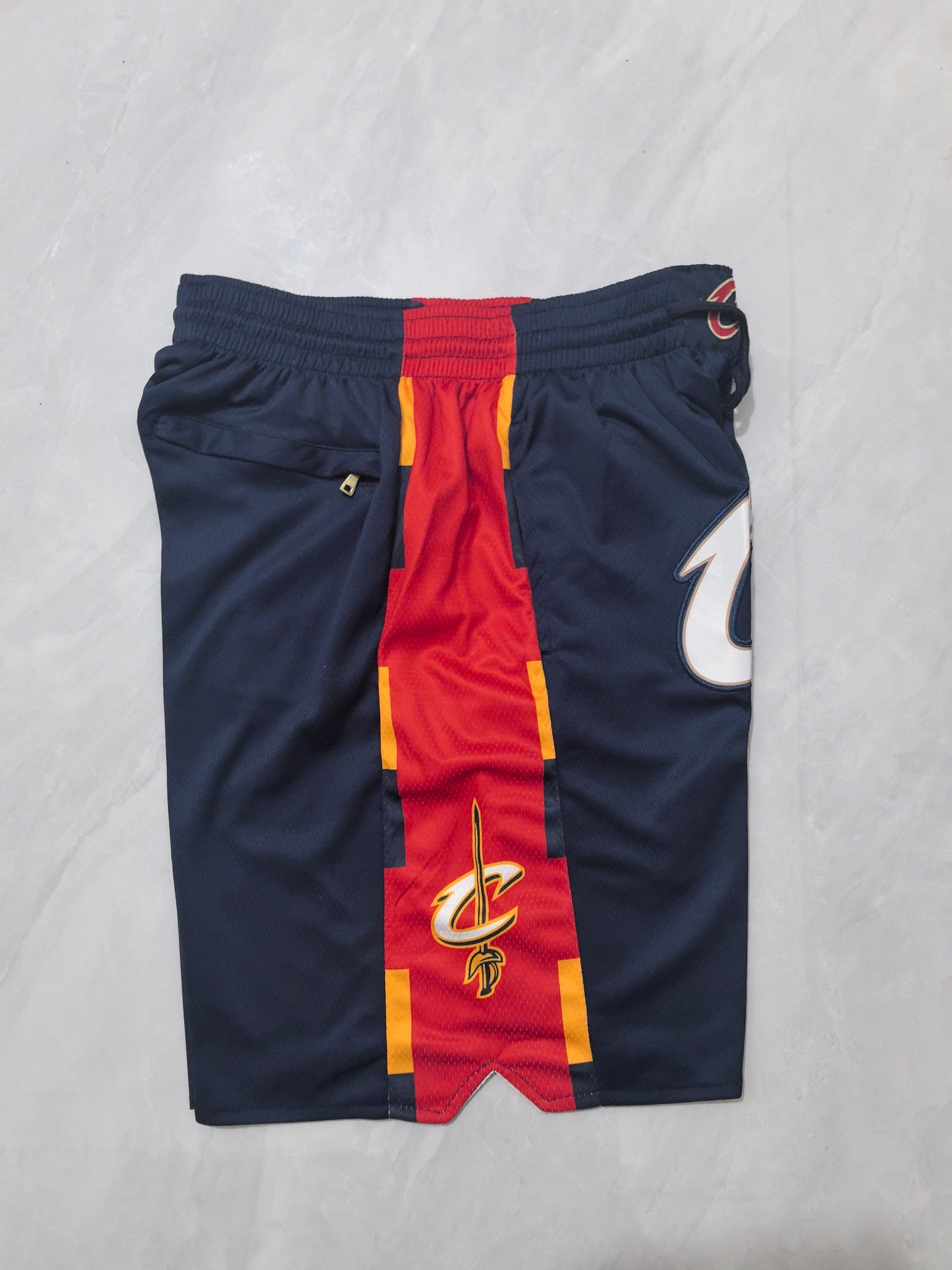 CLEVELAND CAVELIERS BLUE SHORTS