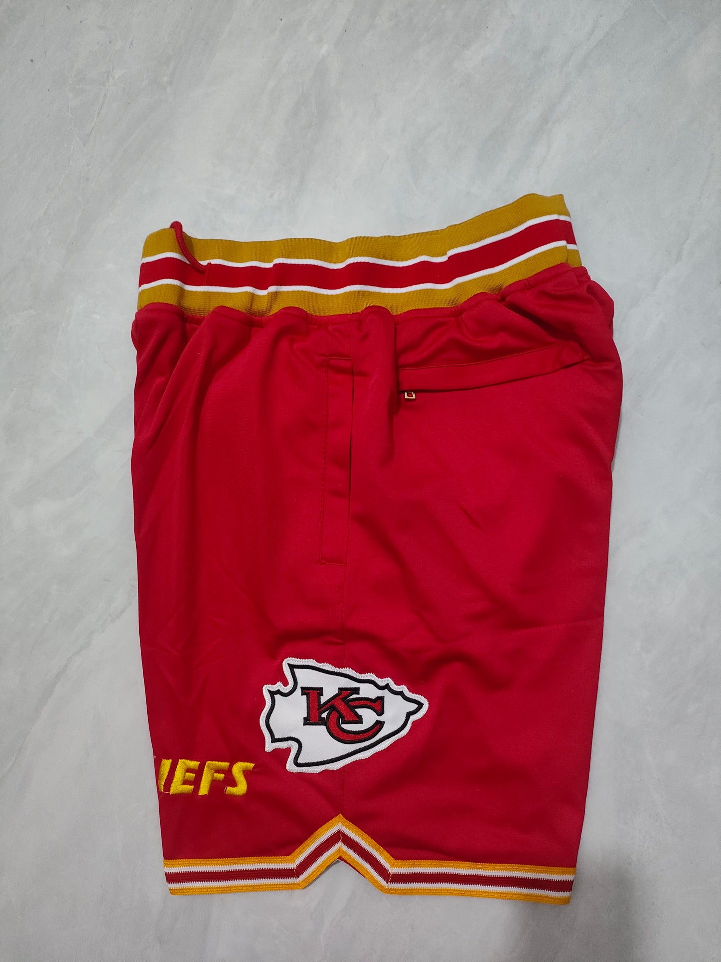 KANSAS CITY CHIEFS RED SHORTS