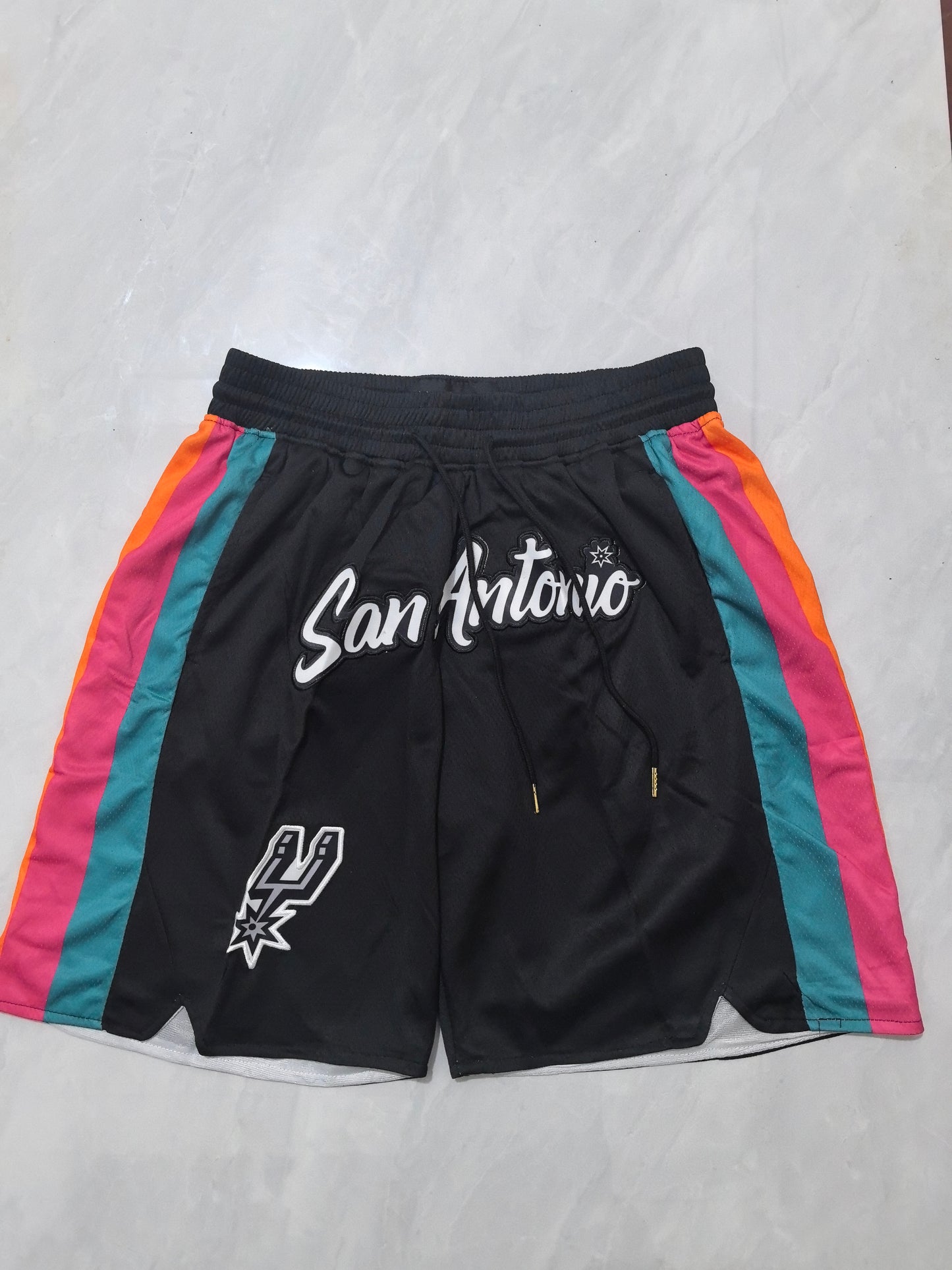 SAN ANTONIO SPURS FIESTA SHORTS