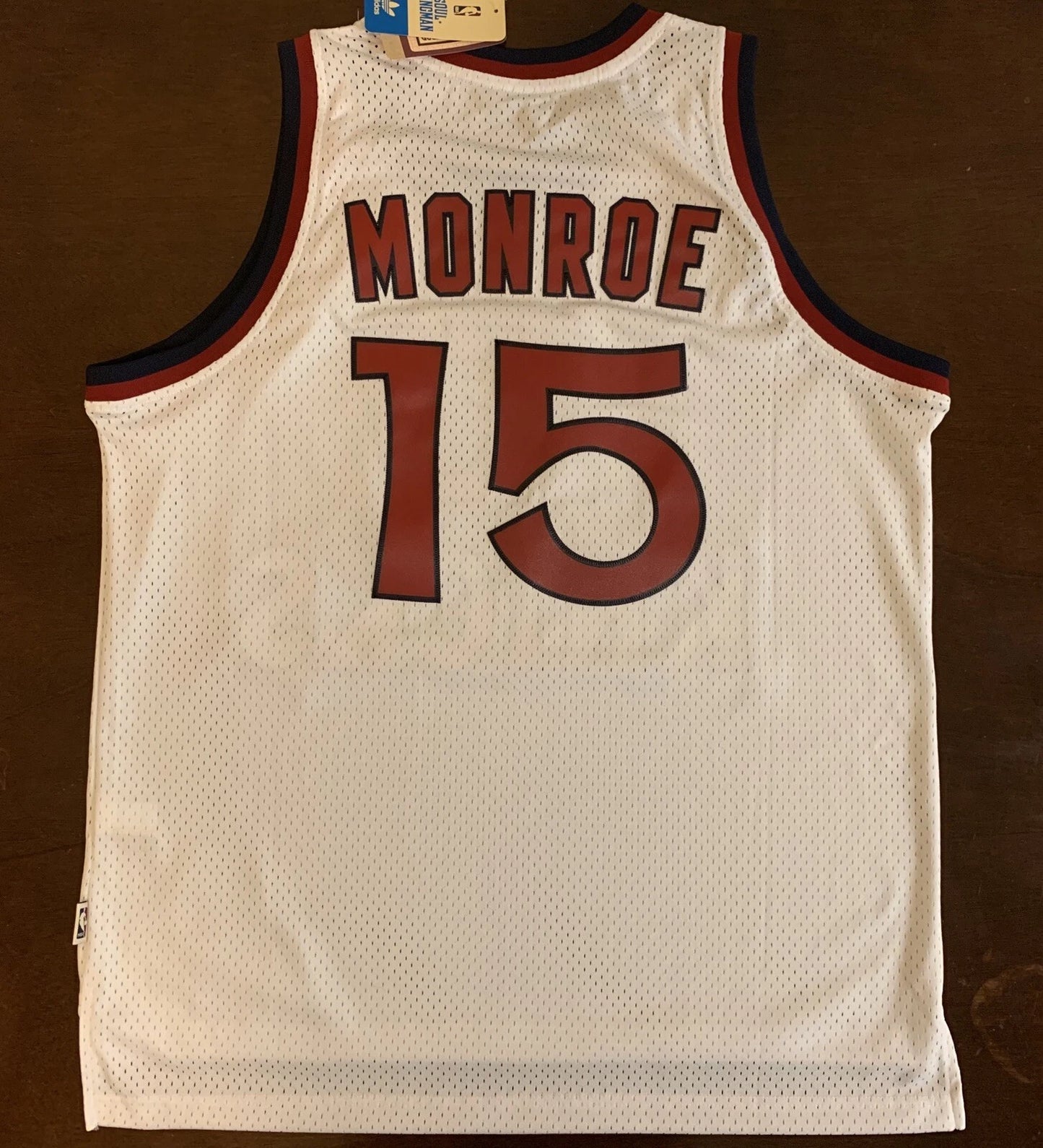 NEW YORK KNICKS EARL MONROE WHITE VINTAGE JERSEY