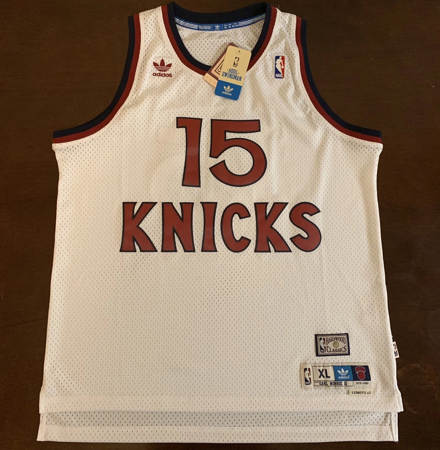 NEW YORK KNICKS EARL MONROE WHITE VINTAGE JERSEY
